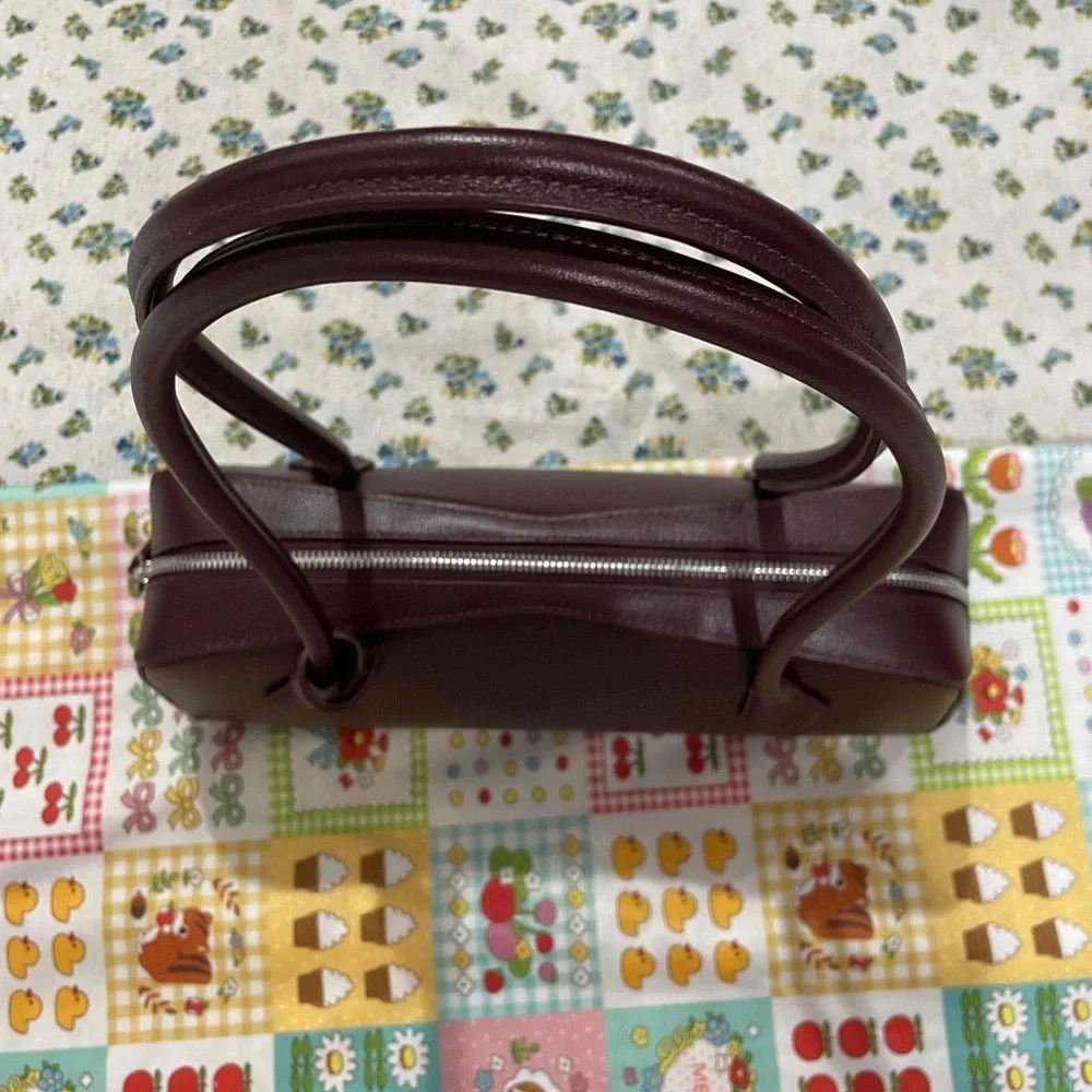Alaïa Maroon Leather Shoulder Bag